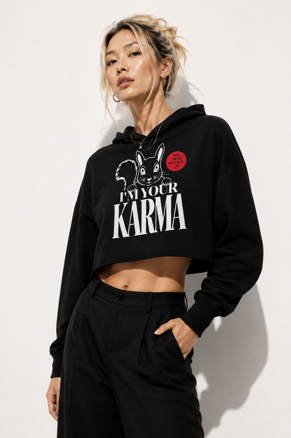 SQUIRREL KARMA Women's Cropped Hoodie