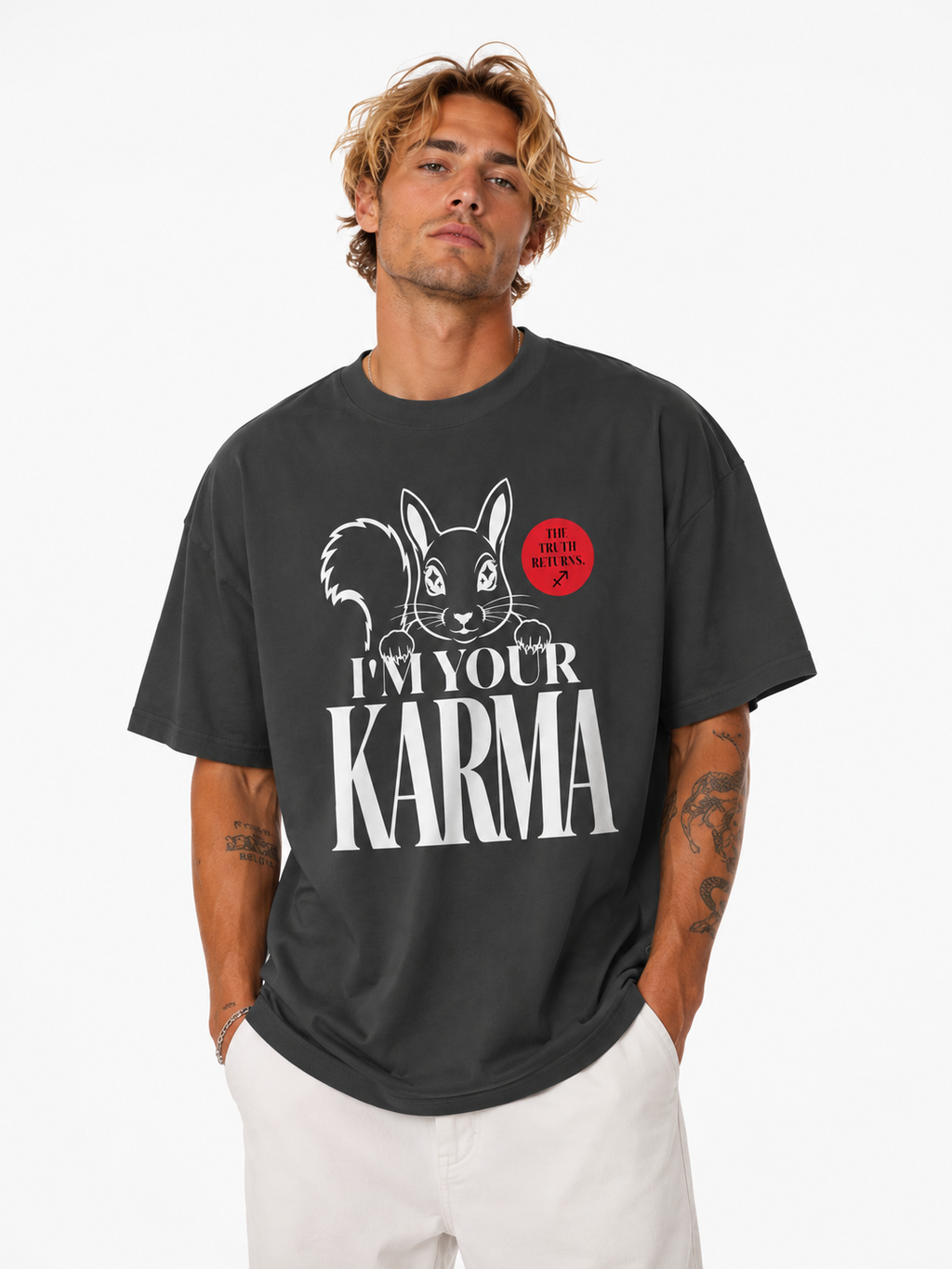 SQUIRREL KARMA Oversized T-Shirt